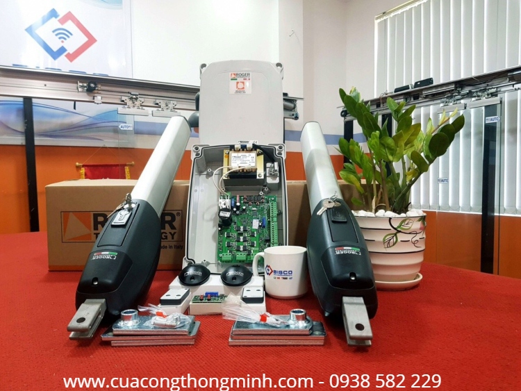 Motor cổng tự động tay đòn