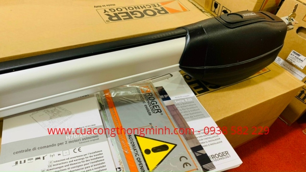 Motor cửa cổng tự động