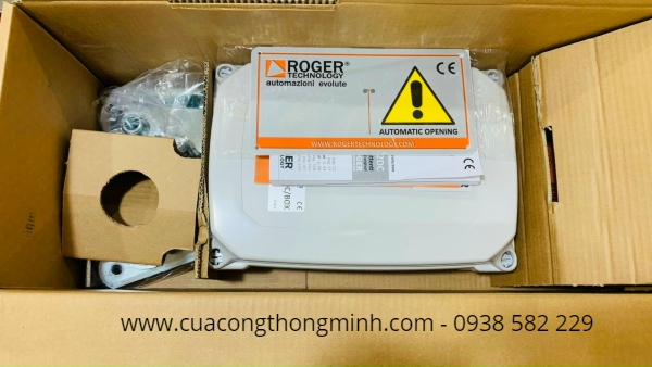 Remote cổng tự động Roger